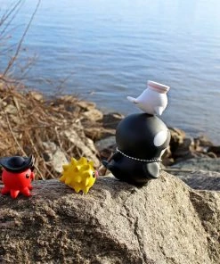 Spastic Pops IN STOCK MARTIAN TOYS Kaze Studio X Martian Toys ORCA & Friends! Designer Brands!