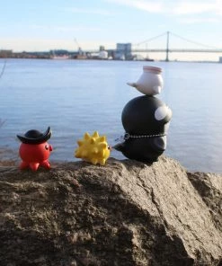 Spastic Pops IN STOCK MARTIAN TOYS Kaze Studio X Martian Toys ORCA & Friends! Designer Brands!