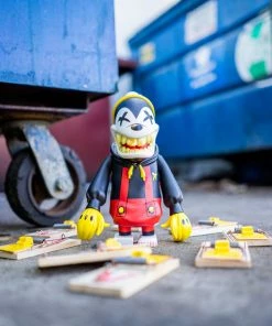 Buy π Spastic Pops IN STOCK: MARTIAN TOYS LE250 "City Mouse" Mad Spraycan Mutant By KMLO X Jeremy MadL X Martian Toys Designer Brands! β¨ 23 Spastic Pops IN STOCK: MARTIAN TOYS LE250